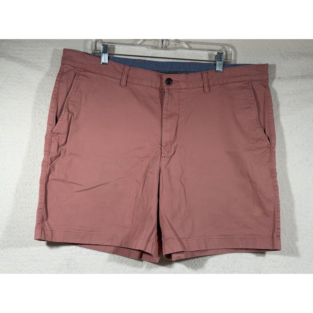 LL Bean Shorts Mens 42 Salmon Chino Casual Summer Stretch 7 Inch Inseam